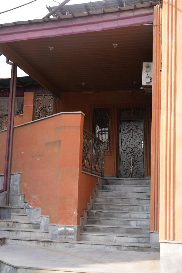 Ivan House Apartment Ереван Екстериор снимка
